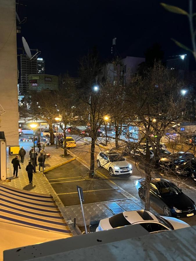 ティラナDowntown Retreat "Spiranca"アパートメント エクステリア 写真