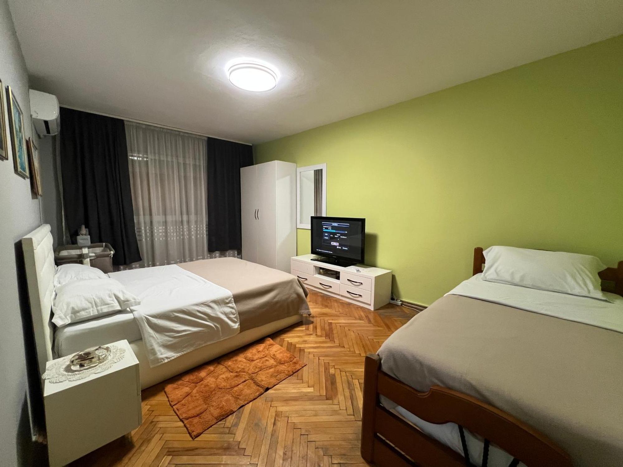 ティラナDowntown Retreat "Spiranca"アパートメント エクステリア 写真